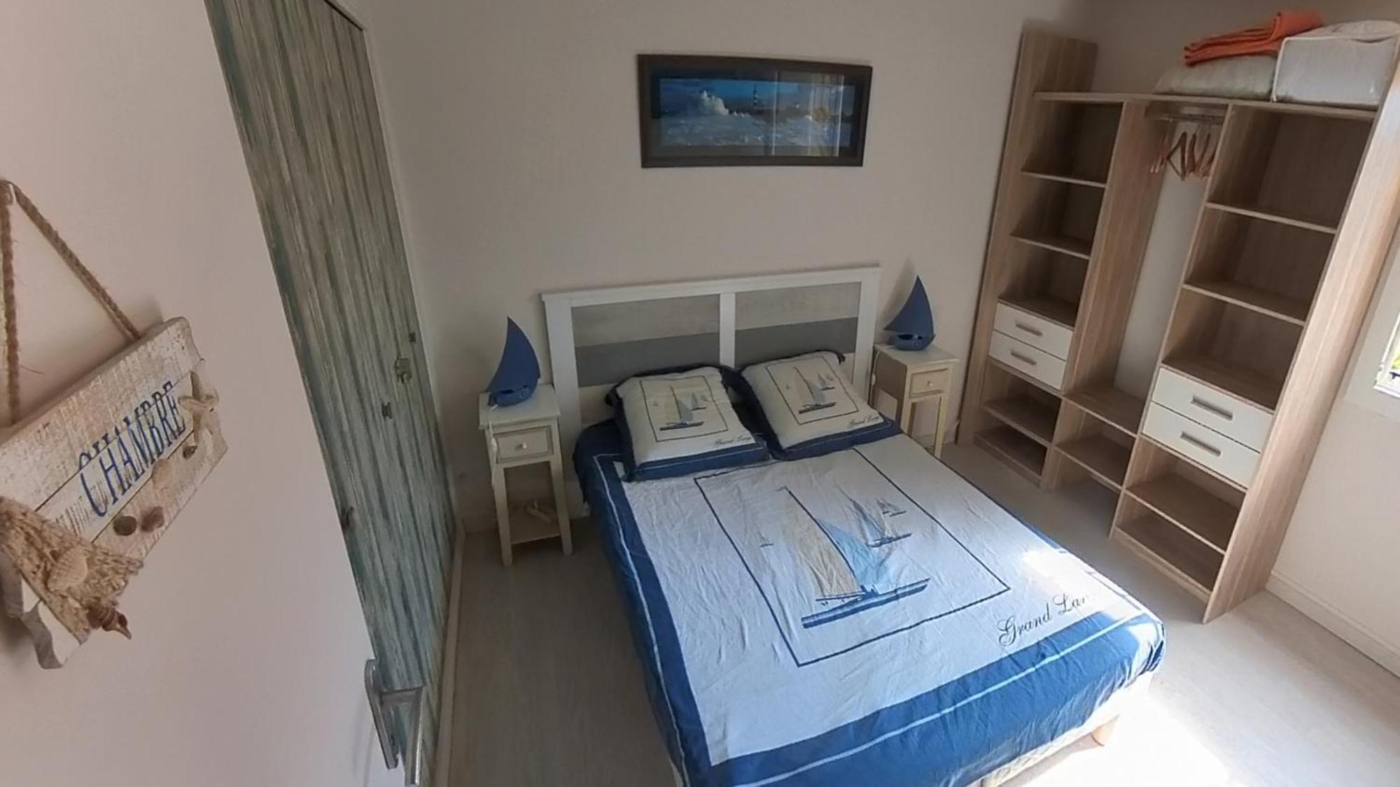 Lewindy Barcares Terrasse Confort Calme Fibre Velos Bord Proximite Lydia Coudalere Apartment Le Barcarès